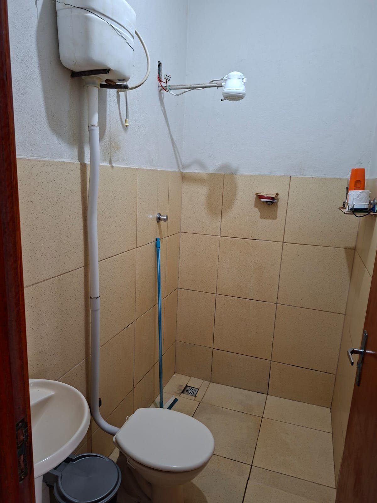 VENDE-SE SÍTIO