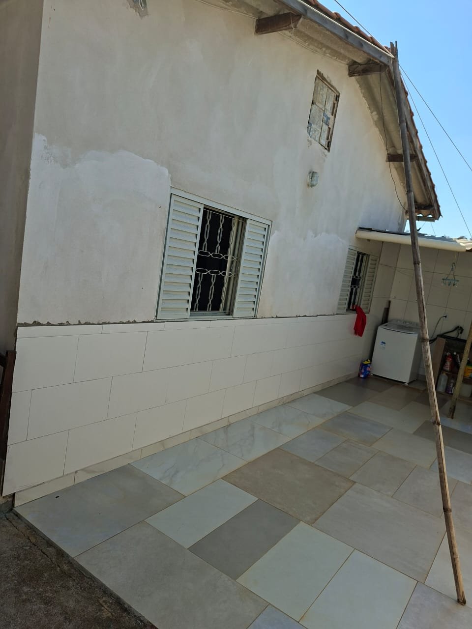 Vende-se Casa - Bairro Pitangueiras