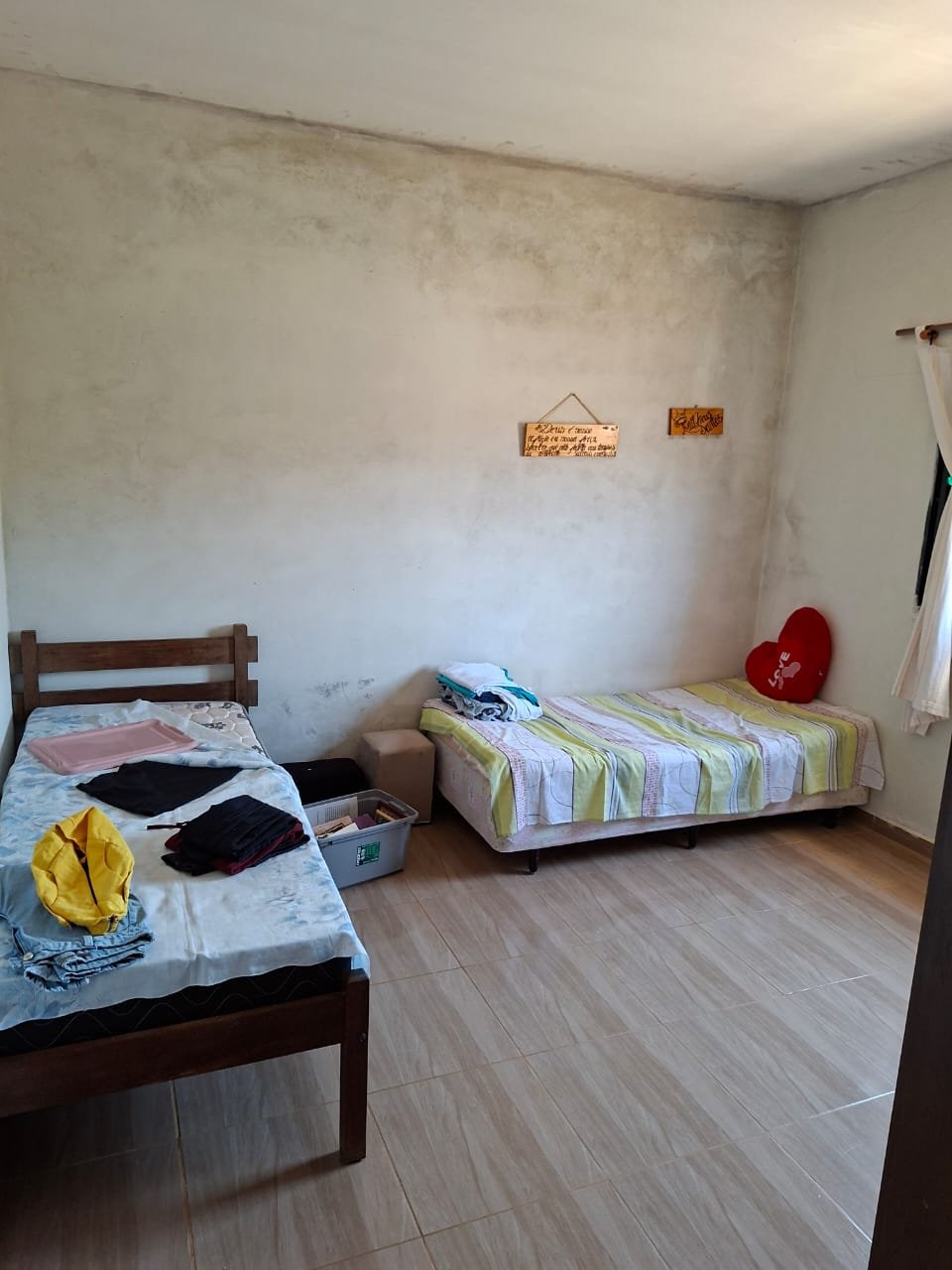 Vende-se Casa - Bairro Pitangueiras