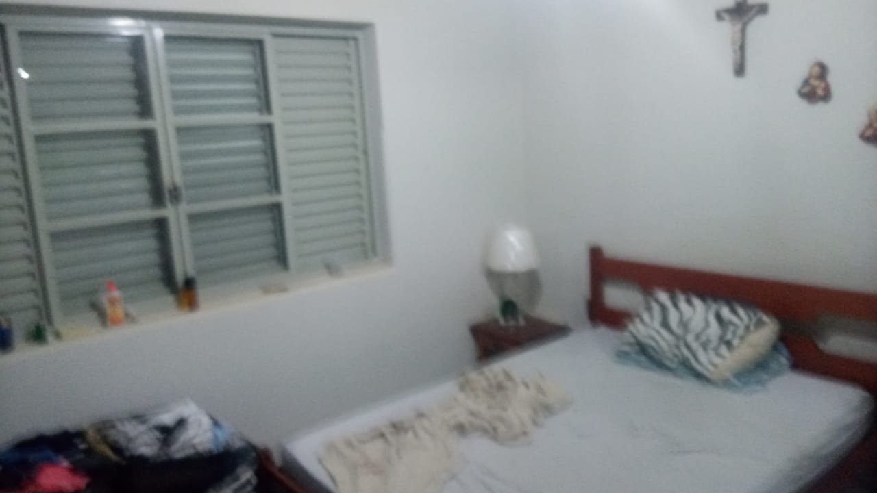CASA À VENDA NO BAIRRO JARDIM NOVA ESPERANÇA