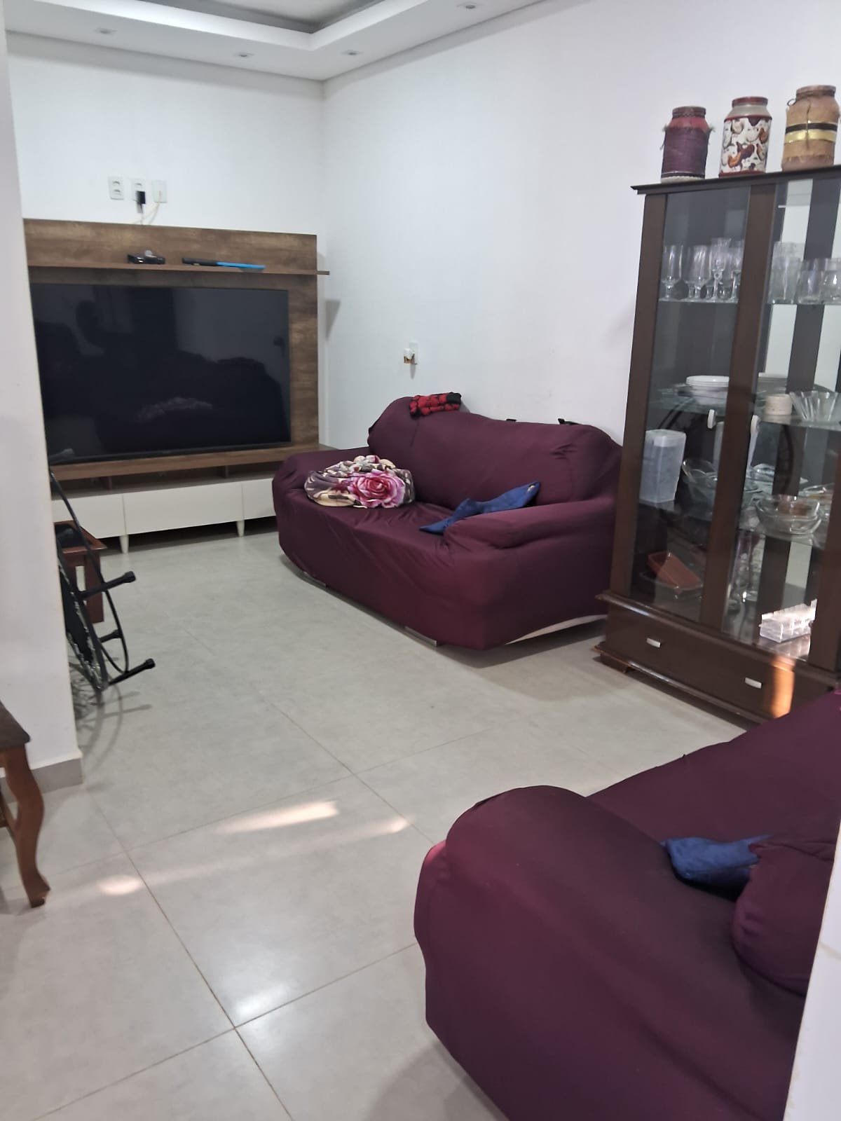 CASA À VENDA NO BAIRRO PITANGUEIRA