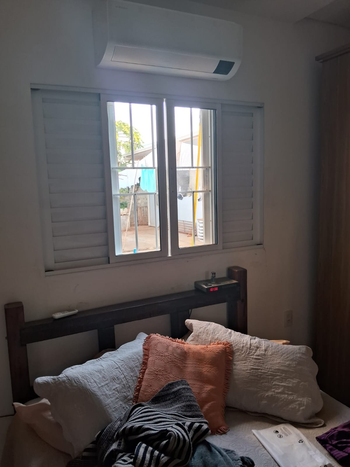 CASA À VENDA NO BAIRRO PITANGUEIRA