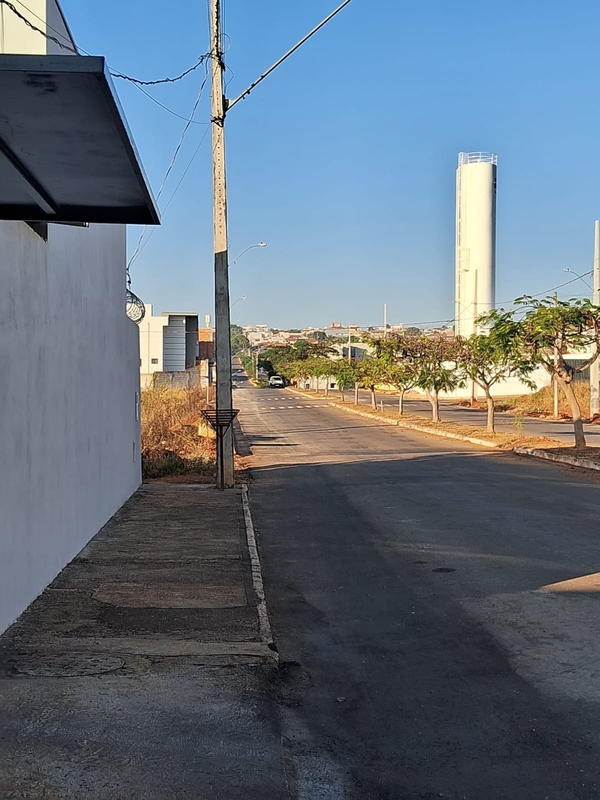 CASA À VENDA NO BAIRRO PITANGUEIRA