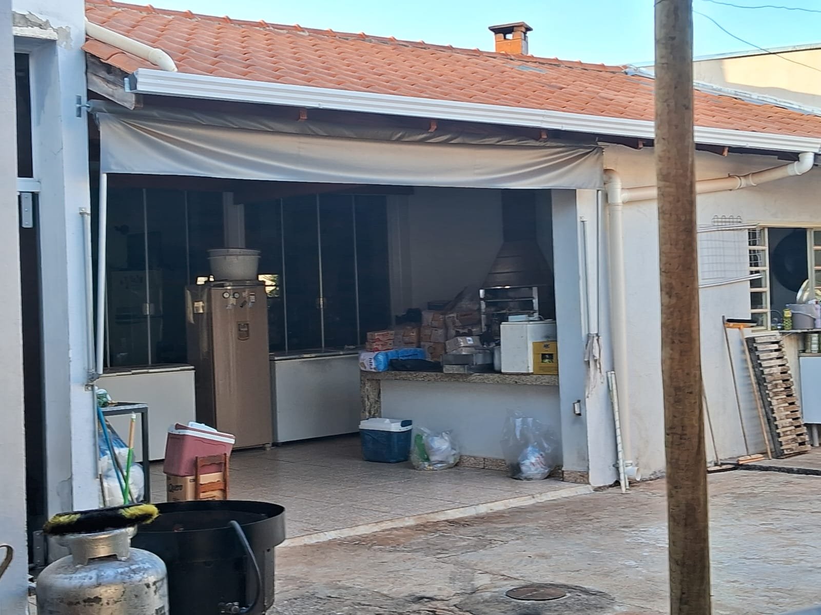 CASA À VENDA NO BAIRRO PITANGUEIRA
